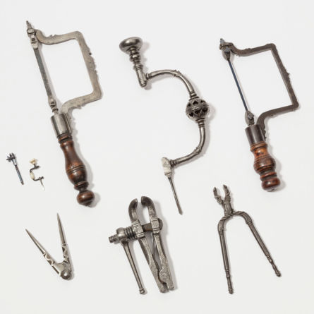 Öffentliche Führung im Uhrenmuseum Winterthur – Museum am Mittag vom 10.07.26 – «Wie wird man Uhrmacher:in?». Blick in die Uhrensammlung Kellenberger.