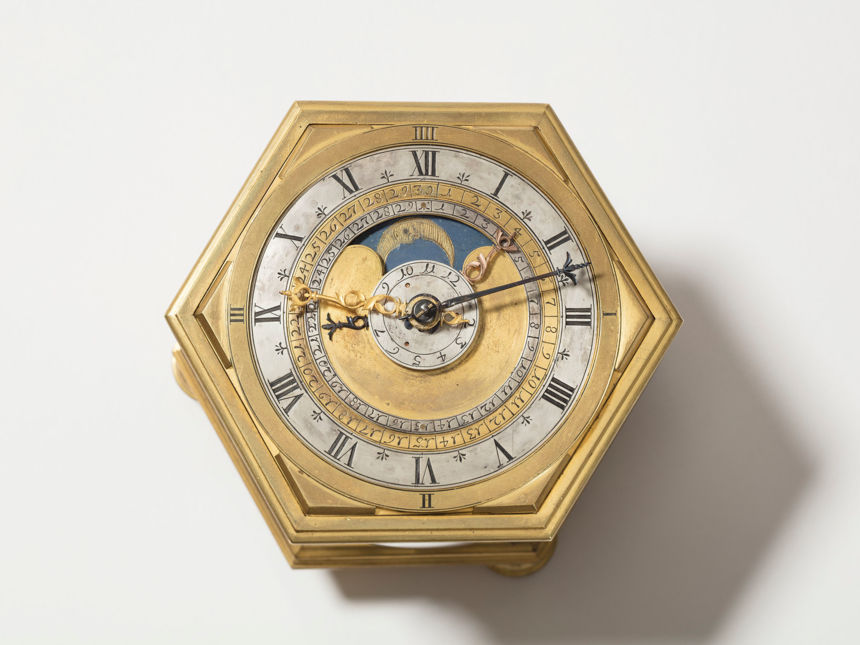 Sechseckige, kalendarische Tischuhr
