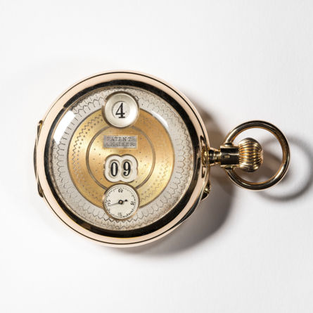 Gastspiel Uhrenmuseum Winterthur: «Die Anfänge der Digitaluhr – Zwölf Sprungziffernuhren aus der Sammlung Alex Kuhn»; Leihgabe: Sammlung Alex Kuhn
